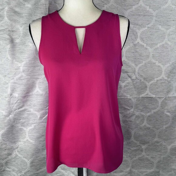 Violet + Claire Sleeveless Fuchsia Keyhole Blouse – Size S - Picture 1 of 5